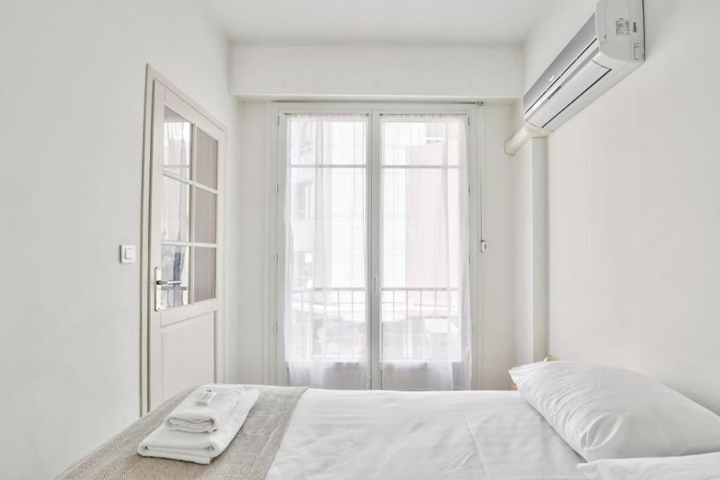 L29 Lenval Beach At 1Min Walk To Sea Front Ac Balcony Nice Bagian luar foto