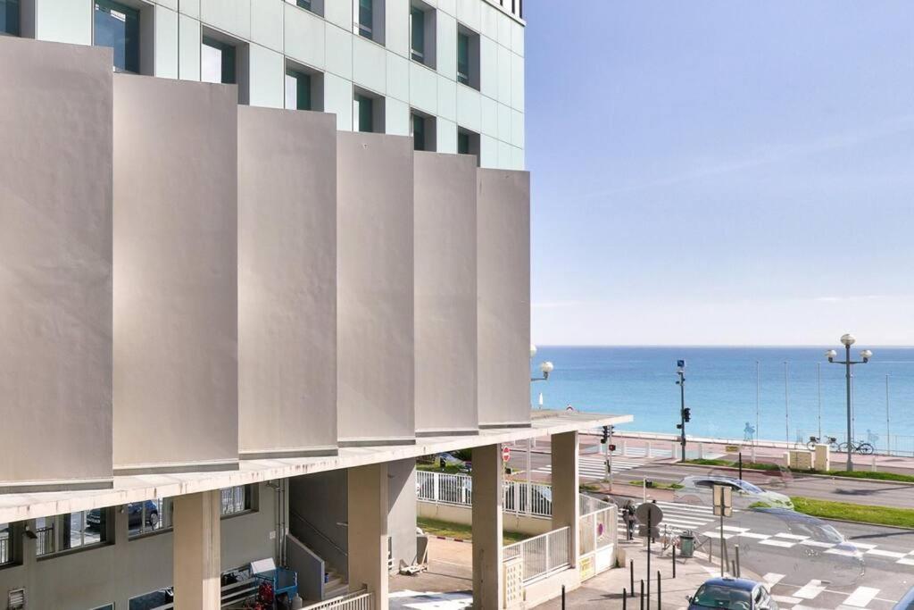L29 Lenval Beach At 1Min Walk To Sea Front Ac Balcony Nice Bagian luar foto